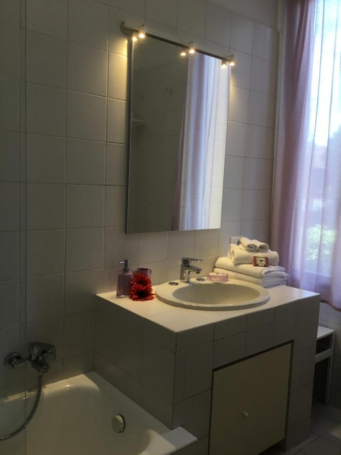 Comolakehome A Due Passi Dal Lago Дервио Экстерьер фото